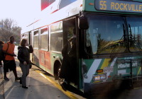 Students getting in the Ride On bus at Montgomery College (Photo Credit: James Chang)