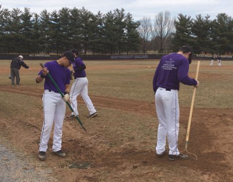 mc-baseball-team-field-work