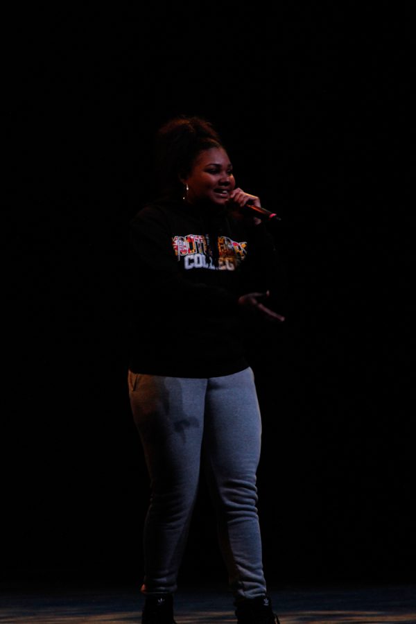Erica Lindsay Rapping to  How Bad You Want It (Photo Credit: Kim Kabigting)