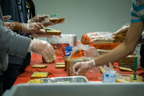 Honors Club takes a stand against Hunger