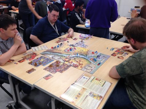Scott Poese, Javier Marius, and Yendrey play Kemet.